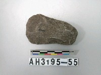 藏品(小型舌刃打製石斧)的圖片